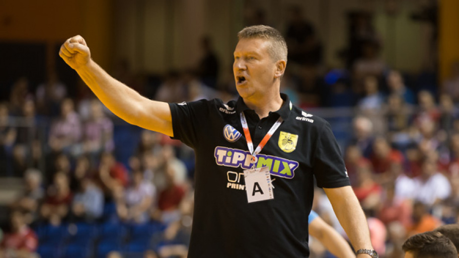 ffi_kezi_181019.jpg Bélyegkép