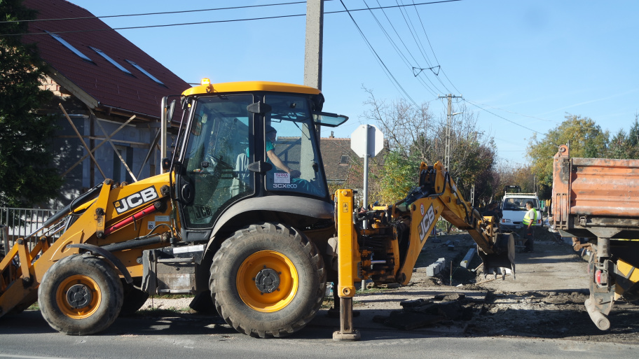 nagylajos_aszfalt_181031.jpg Bélyegkép