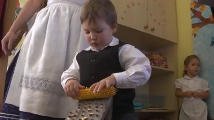 pumukli_ovi_mestersegek_181107.jpg Bélyegkép