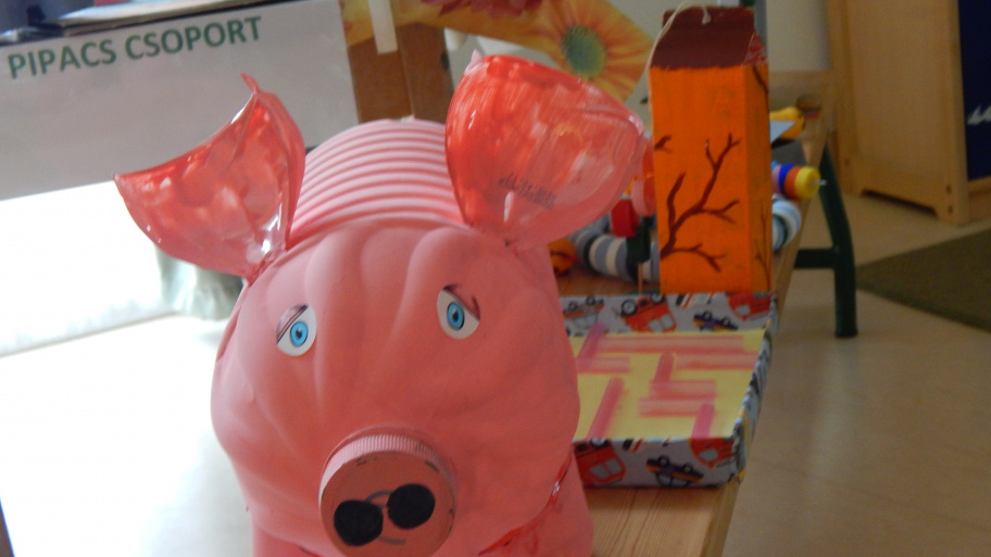 mesehaz_ovi_ujrapapir_jatekok6_181125.jpg Bélyegkép