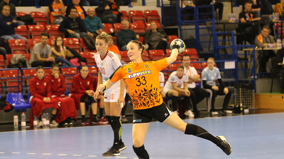 181203_kezieb.jpg Bélyegkép