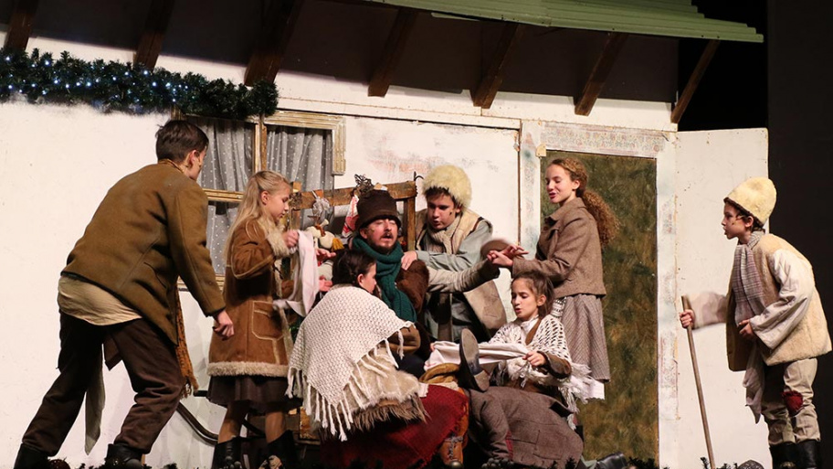 idosek_karacsonya4_181213.jpg Bélyegkép